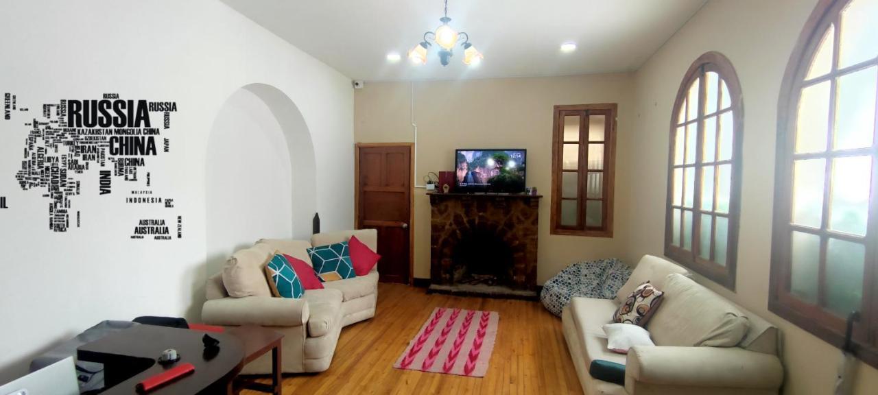 Minka Hostel Quito Luaran gambar