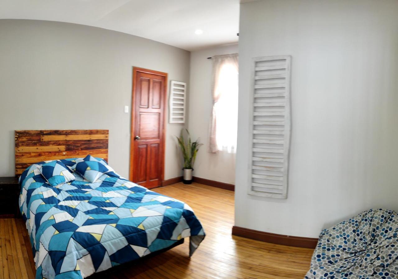Minka Hostel Quito Luaran gambar