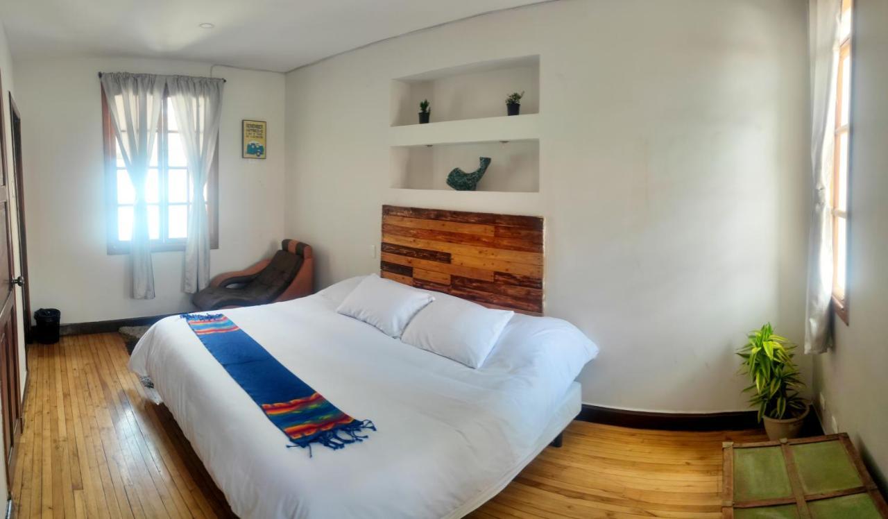 Minka Hostel Quito Luaran gambar